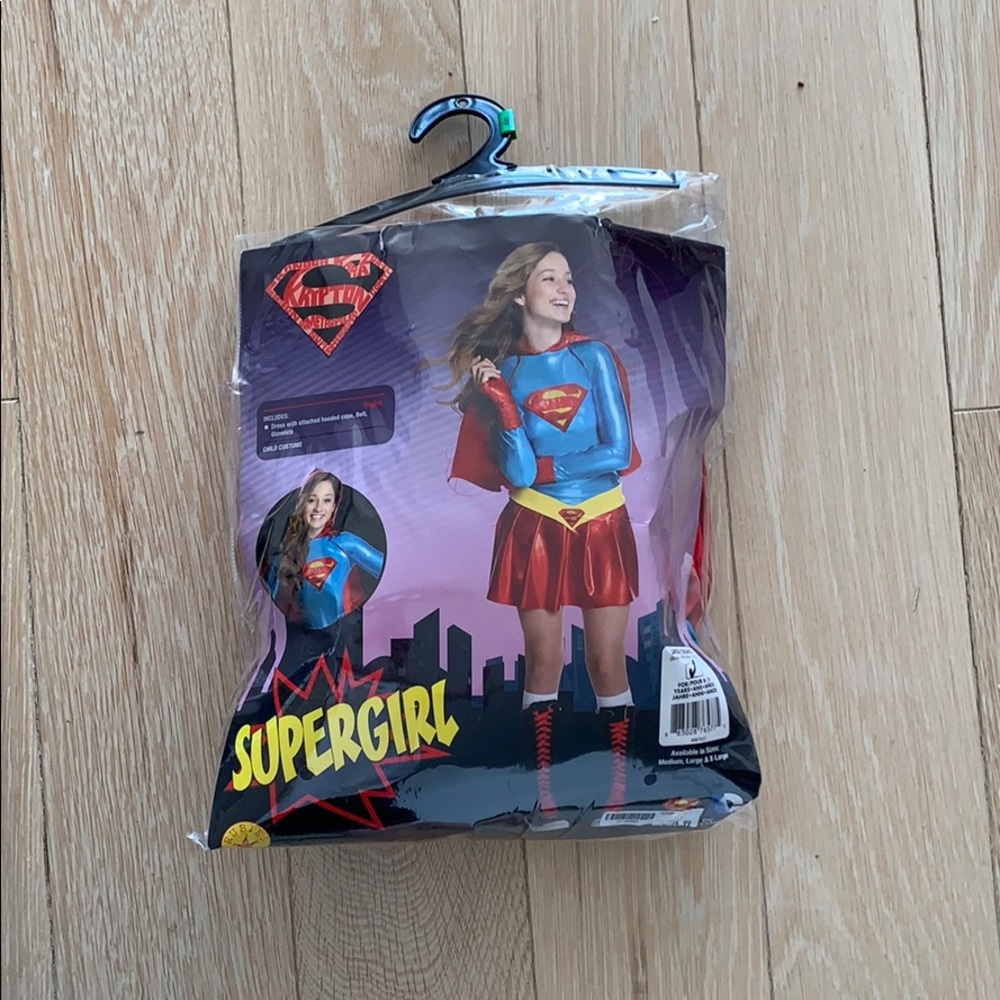 costume supergirl